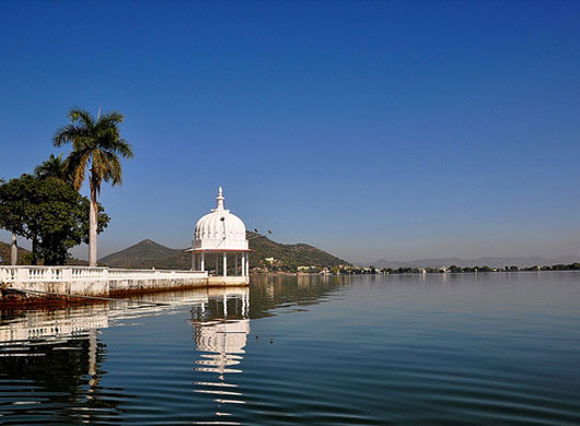 Fateh Sagar Lake